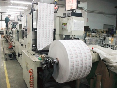  收银纸厂家生产材料性能解析-产品性能好，价格实惠【苏州盈彩网】