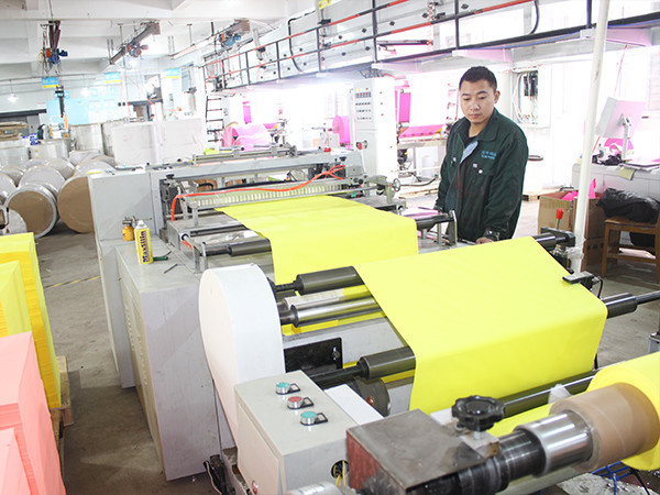 盈彩网生产车间-5