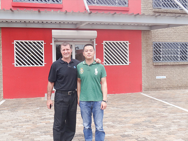 盈彩网拜访南非客户